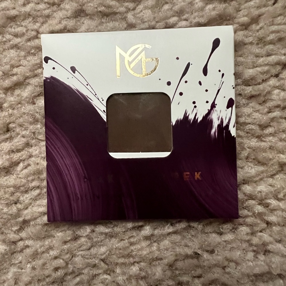 Makeup Geek eyeshadow Coffee before Talkee